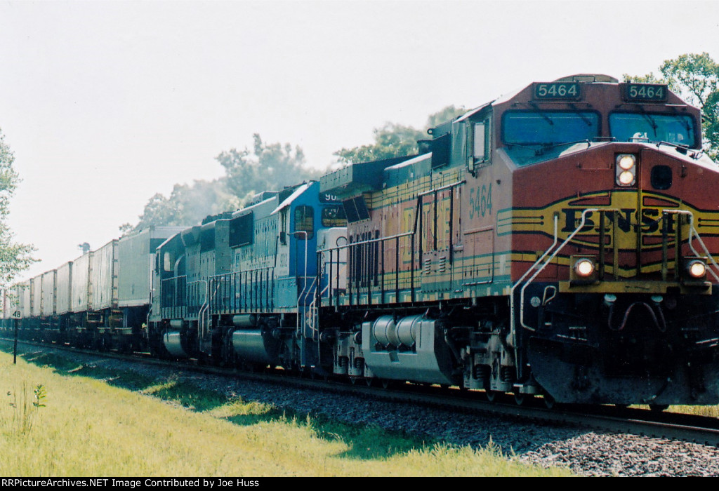 BNSF 5464 West